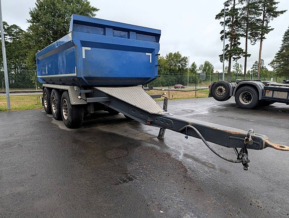 3-axl dumperkärra Maur K3-28 3 of 4