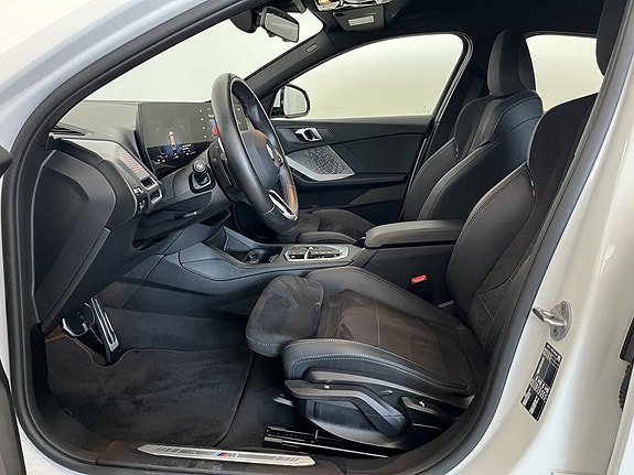 BMW 120 5 of 14