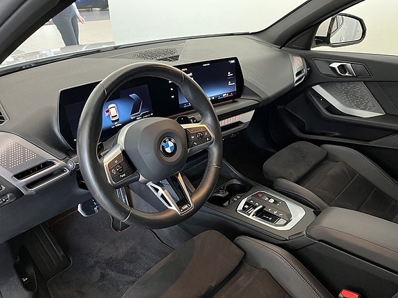 BMW 120 6 of 14