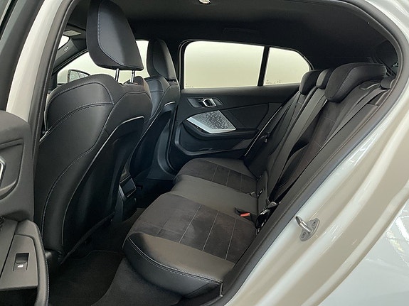 BMW 120 11 of 14