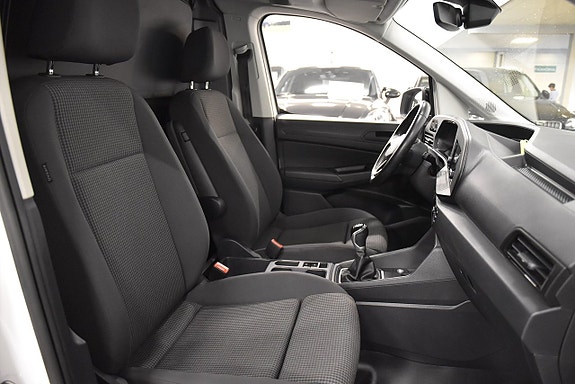 Volkswagen Caddy 12 of 19