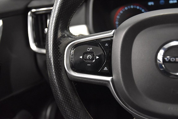 Volvo V90 10 of 29