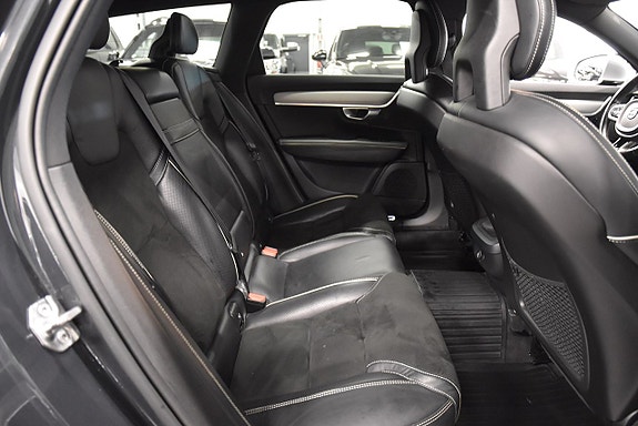 Volvo V90 13 of 29