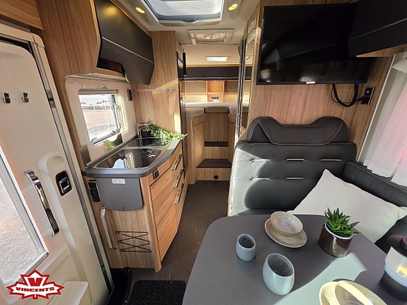 Hymer MLT 570 CROSSOVER *4X4 *Långbädd *Dieselvärme 2 of 25