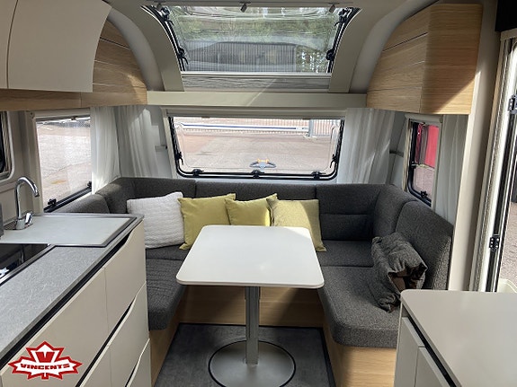 Adria ADORA 572 UT *KOMMANDE 2 of 3