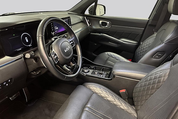 Kia Sorento 9 of 27