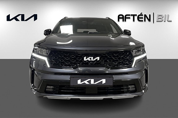 Kia Sorento 3 of 27
