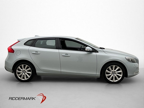 Volvo V40 9 of 29