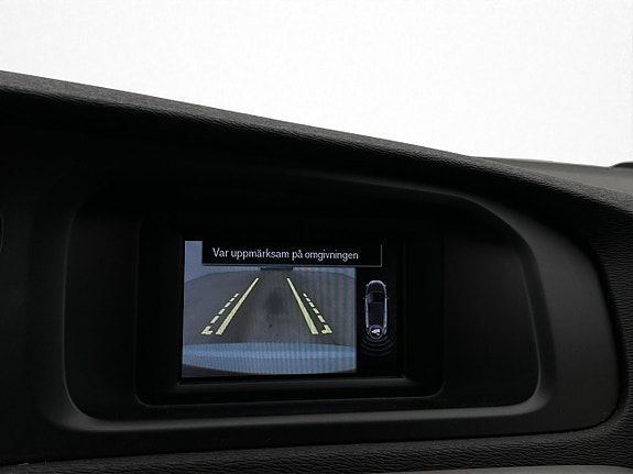 Volvo V40 18 of 29