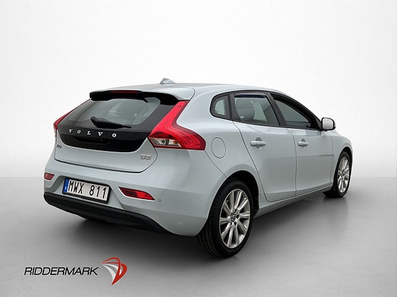 Volvo V40 8 of 29