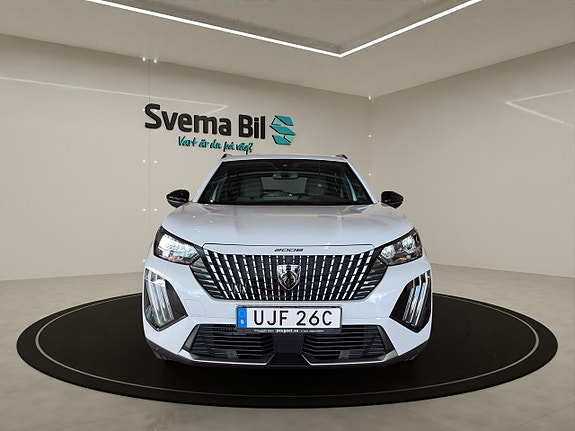 Peugeot 2008 2 of 13