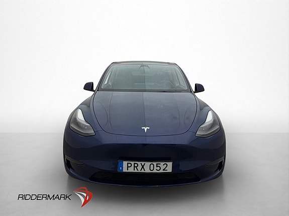 Tesla Model Y 3 of 30