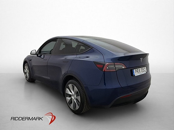 Tesla Model Y 6 of 30