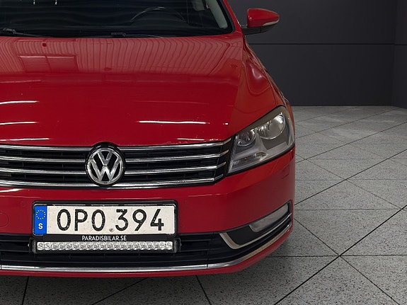 Volkswagen Passat 9 of 29