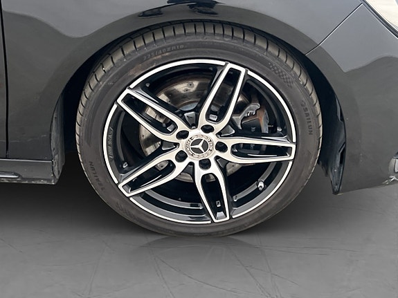 Mercedes-Benz CLA220 d 29 of 30
