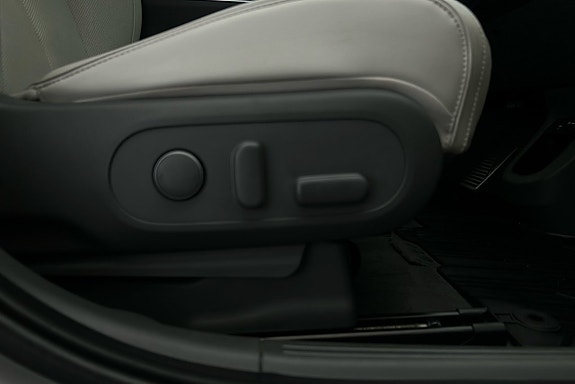 Hyundai Ioniq 5 18 of 28