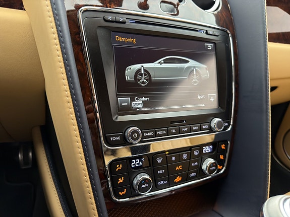 Bentley Continental 24 of 30