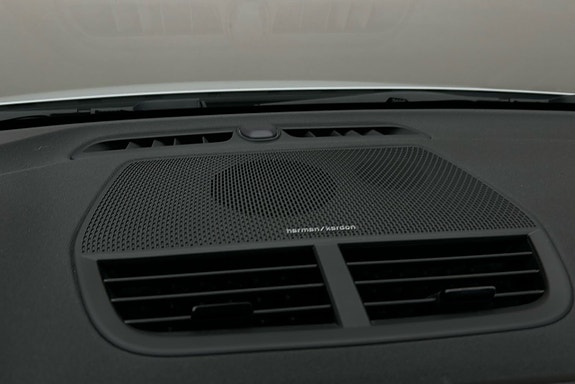 Polestar 2 28 of 29
