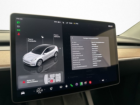 Tesla Model Y 29 of 30