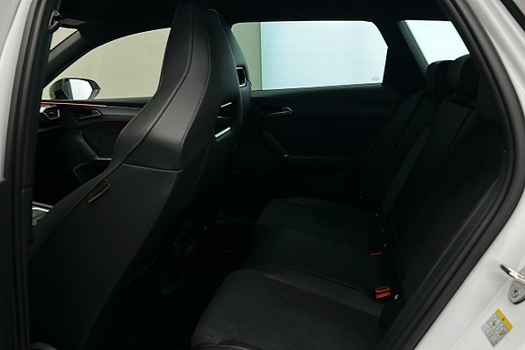Cupra Leon 13 of 24