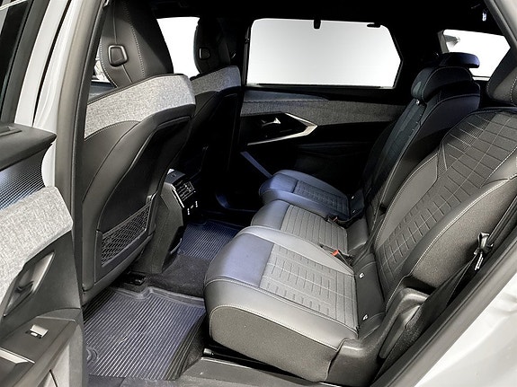 Peugeot 5008 14 of 19