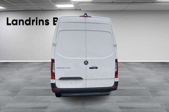 Mercedes-Benz eSprinter 420 5 of 14