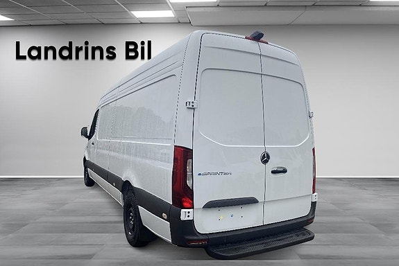 Mercedes-Benz eSprinter 420 6 of 14