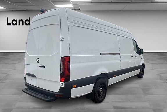 Mercedes-Benz eSprinter 420 7 of 14