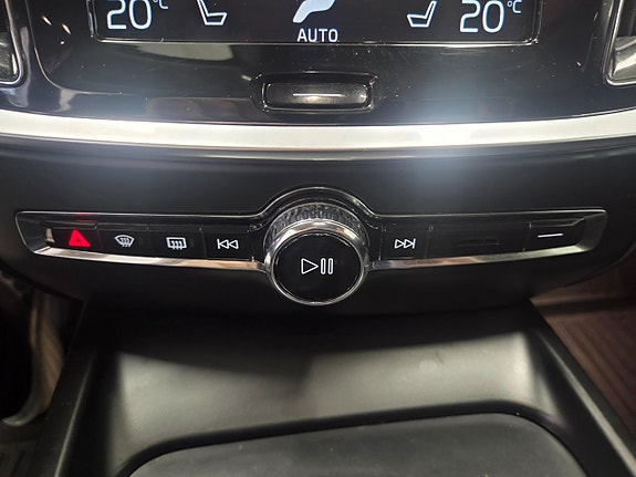 Volvo V60 26 of 27
