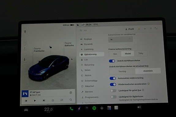 Tesla Model 3 24 of 25