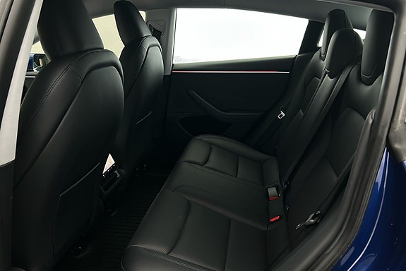 Tesla Model 3 12 of 25