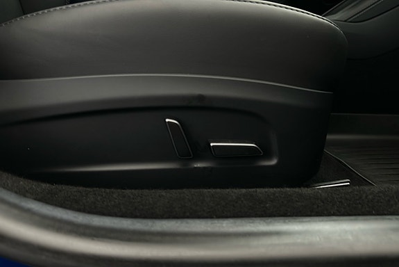 Tesla Model 3 16 of 25