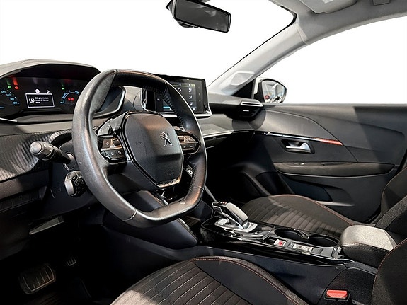 Peugeot e-208 5 of 17