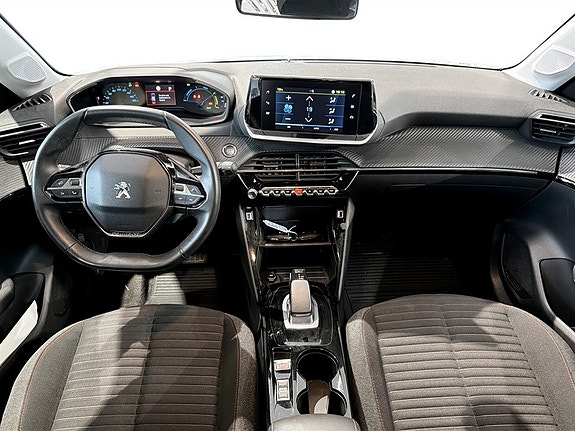 Peugeot e-208 6 of 17