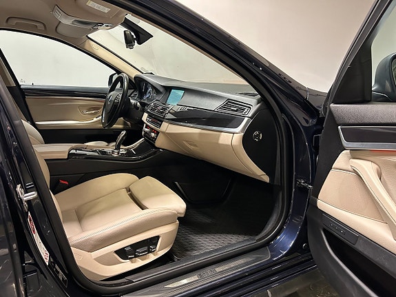 BMW 520d 14 of 25