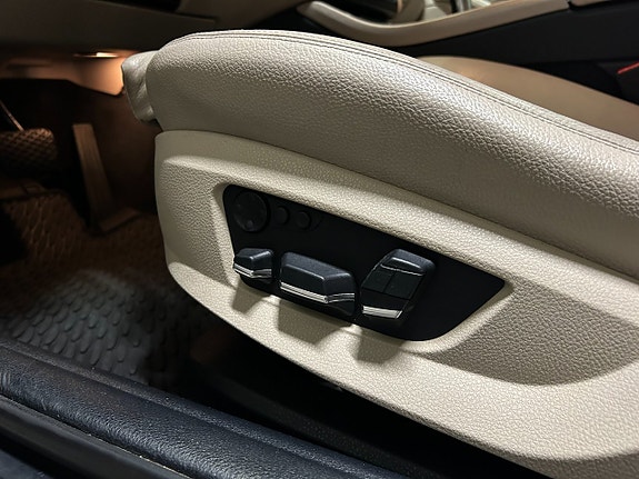 BMW 520d 19 of 25