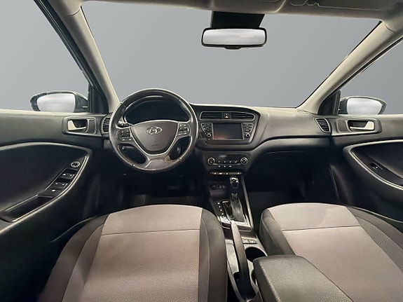 Hyundai i20 9 of 22