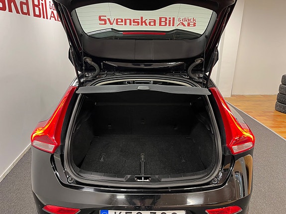 Volvo V40 24 of 24