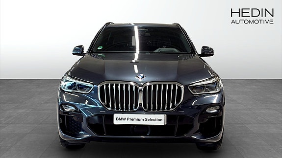 BMW X5 8 of 9