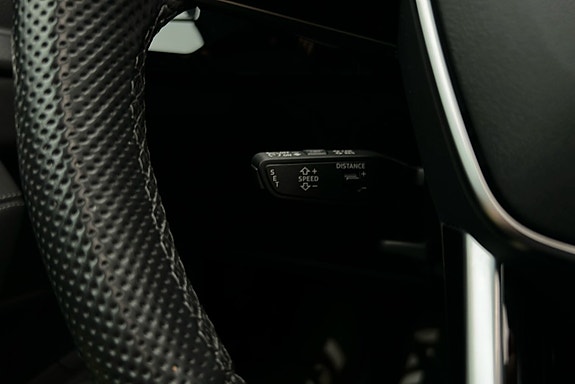 Audi Q8 e-tron 25 of 28