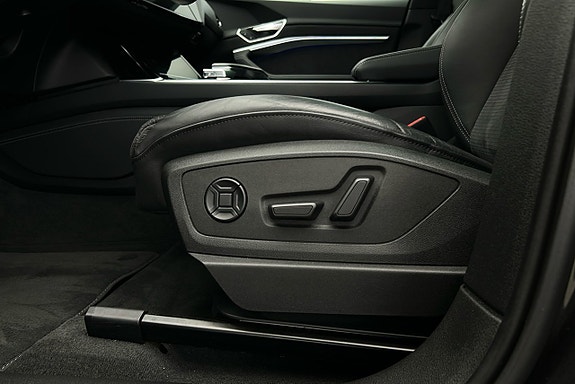 Audi Q8 e-tron 15 of 28