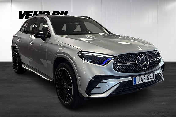 Mercedes-Benz GLC300 de 2 of 20