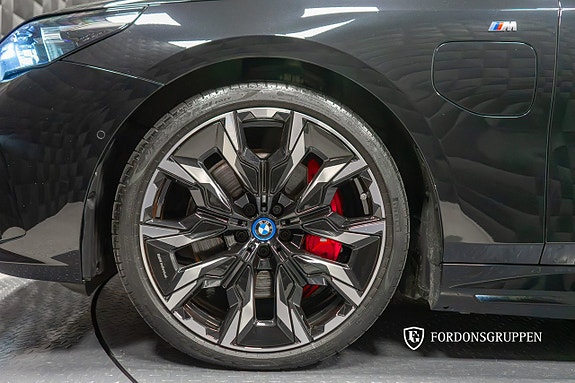 BMW 550e 12 of 30