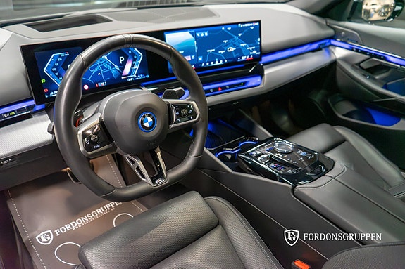 BMW 550e 18 of 30