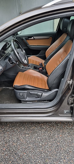 Volkswagen Passat 6 of 27