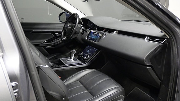 Land Rover Range Rover Evoque 8 of 19