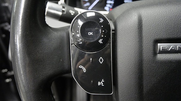 Land Rover Range Rover Evoque 13 of 19