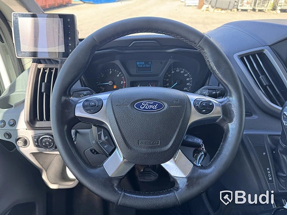 Ford Transit 11 of 27