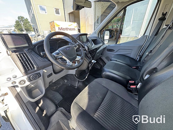 Ford Transit 10 of 27