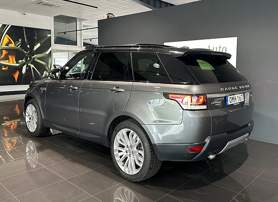 Land Rover Range Rover Sport 3 of 16